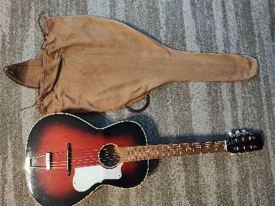 Stara gitara akustyczna Made in Germany + oryginalny pokrowiec